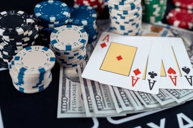 Live dealer at Quickspin blackjack table on mobile phone