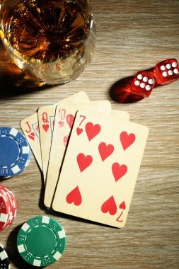Live dealer at blackjack table on kimtoto login mobile app